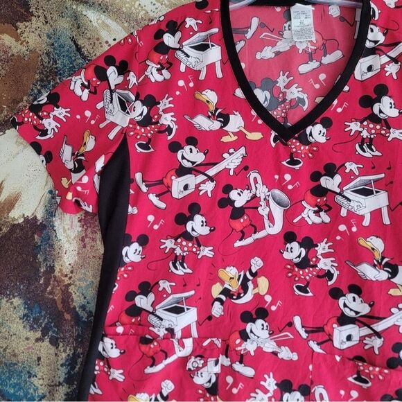 Disney Vintage  Mickey, Minnie & Donald Musical 3 Pocket Nurse Scrub Top 3XL - Picture 3 of 16